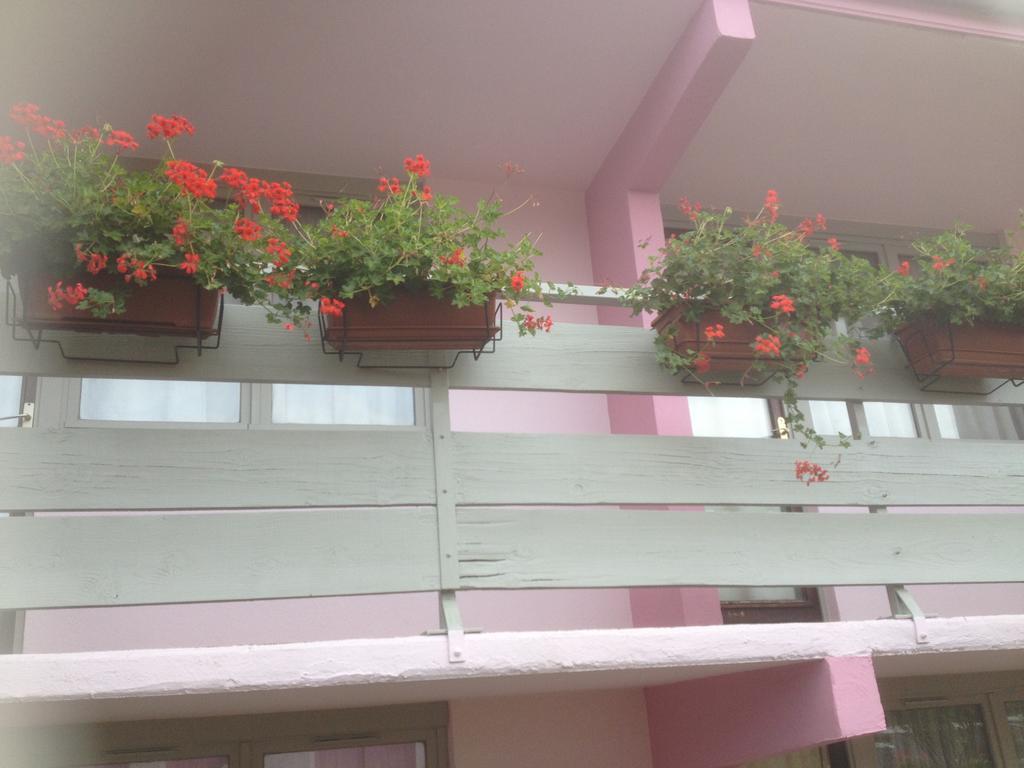 Hotel Fleuritel Charleville-Mezieres Exterior foto
