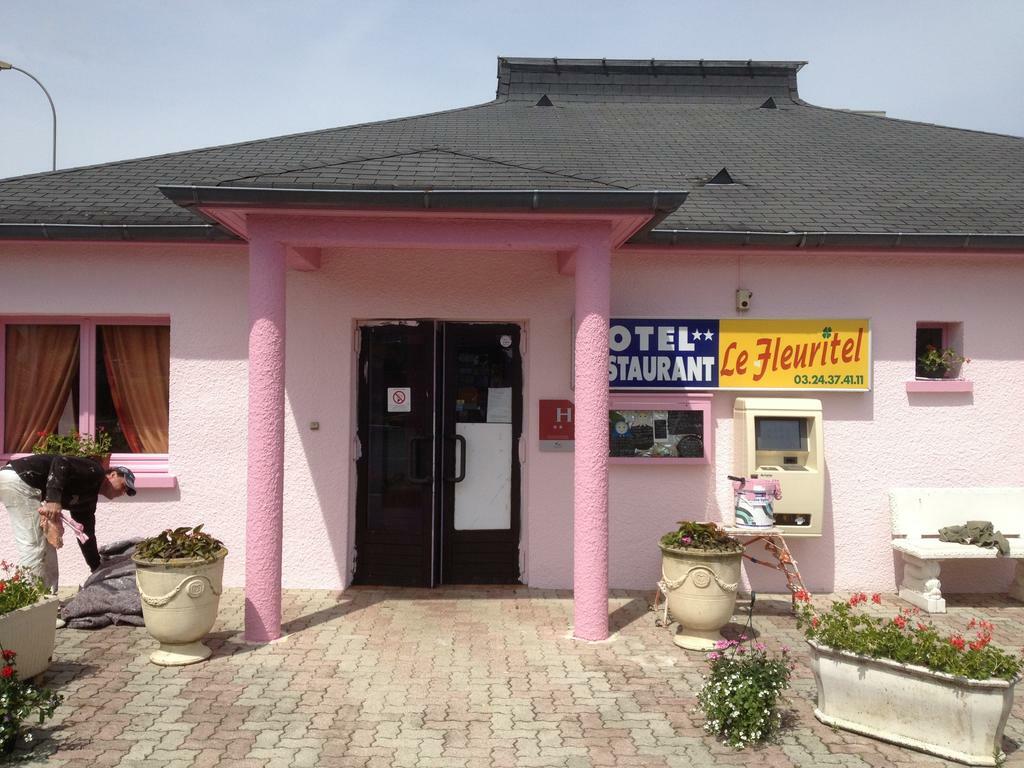 Hotel Fleuritel Charleville-Mezieres Exterior foto